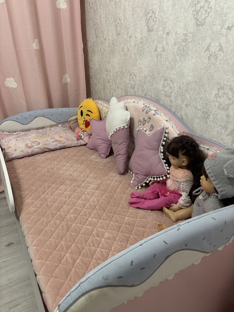 Детский гарнитур для девочки