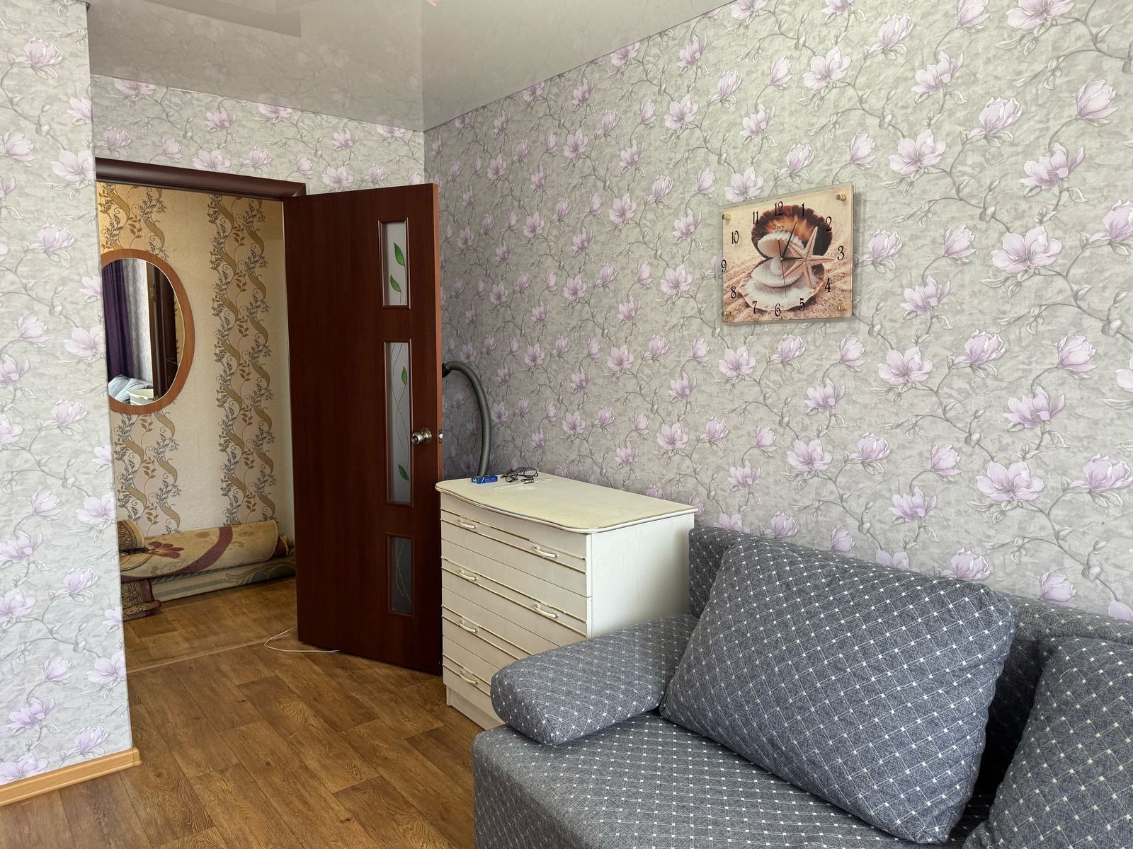 Продам 3-х комнатную квартиру  в г Рудный  ул Горняков 86