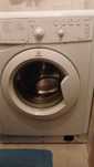 Продам стиральную машину Indesit