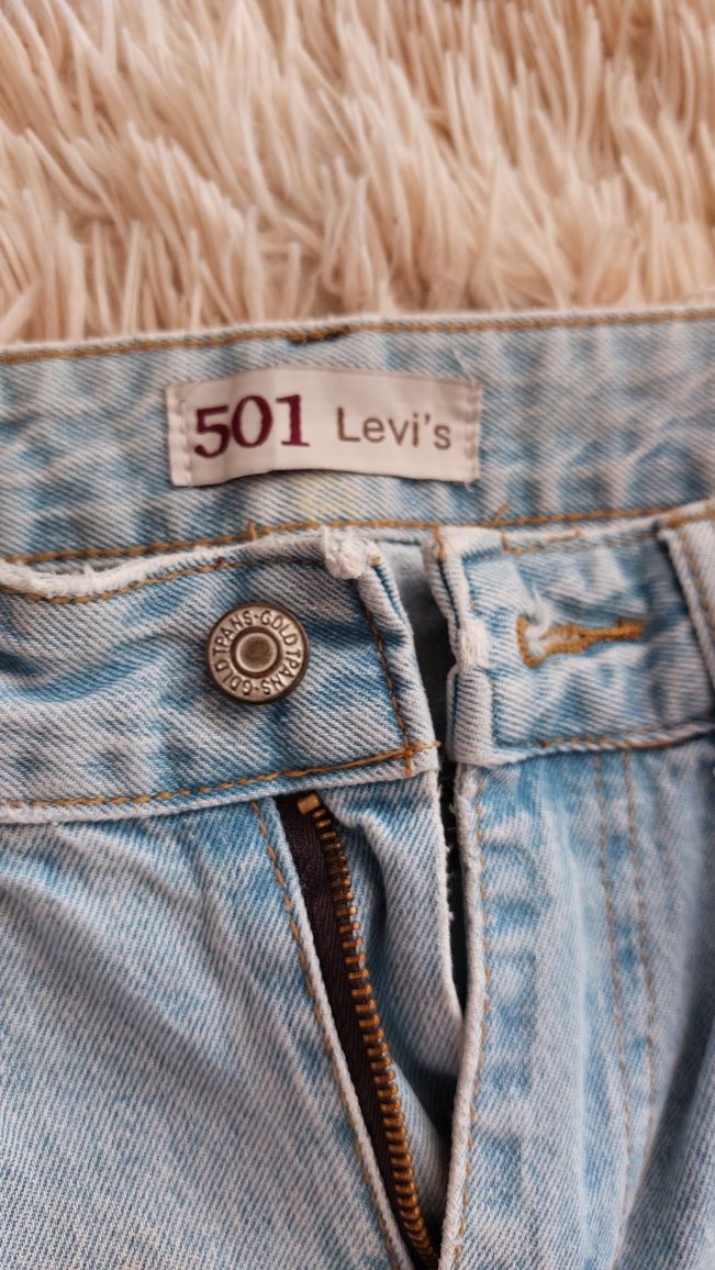 Джинсы Levi's  размер 29