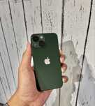 Продам Iphone 13