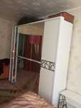 Продам шифонер,тумбочки,кровать,шкаф,рабочий стол, стиральная машина