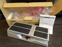 Продам педаль громкости и экспрессии  BOSS FV-500H
