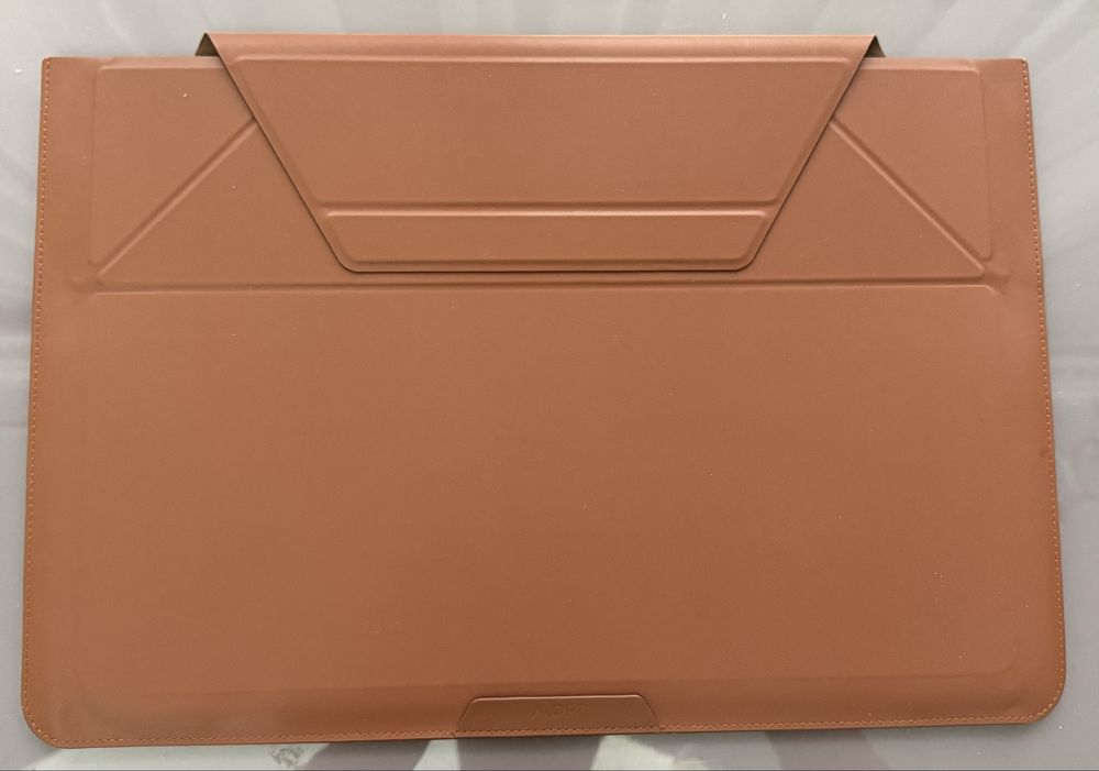 Продам Macbook Air 15 M2 8gb озу 256gb ssd