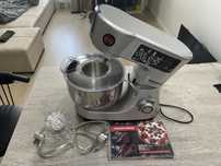 Продам кухонную машину  Redmond rkm-4030.