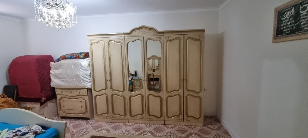 Шкаф диван тумба