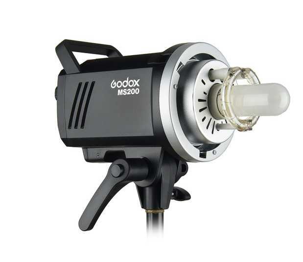 Импульсный свет Godox MS200+ стойка+ октобокс 90см