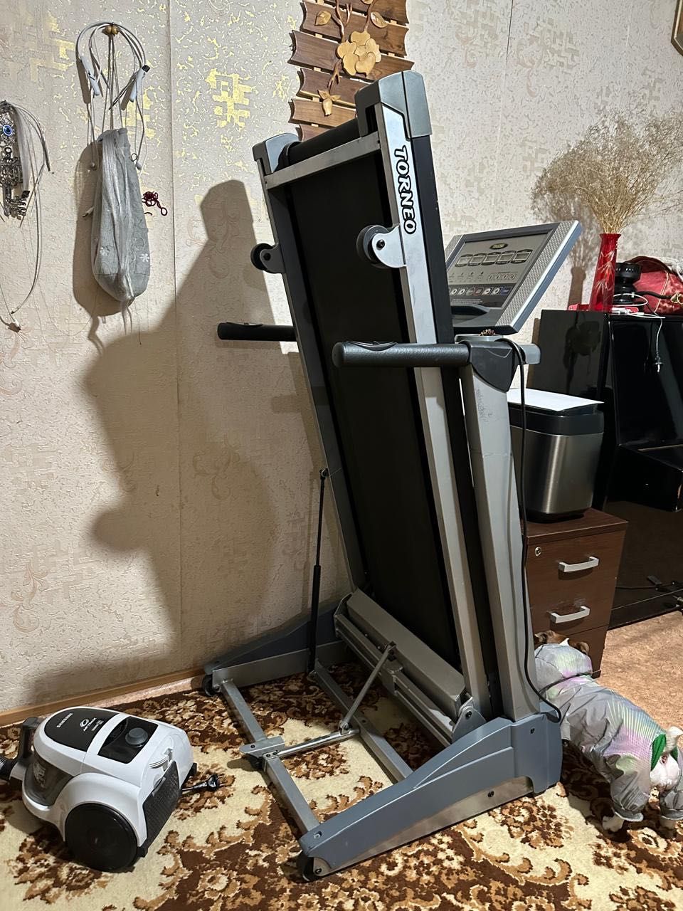 Продам беговую дорожку