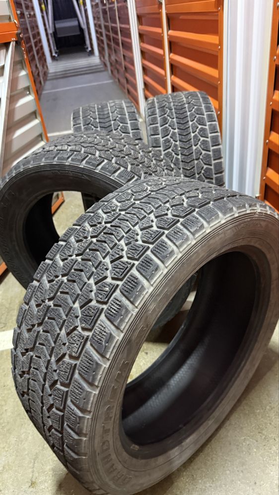 Шины на кроссовер Dunlop Grandtrek SJ5 P265/50 R20
