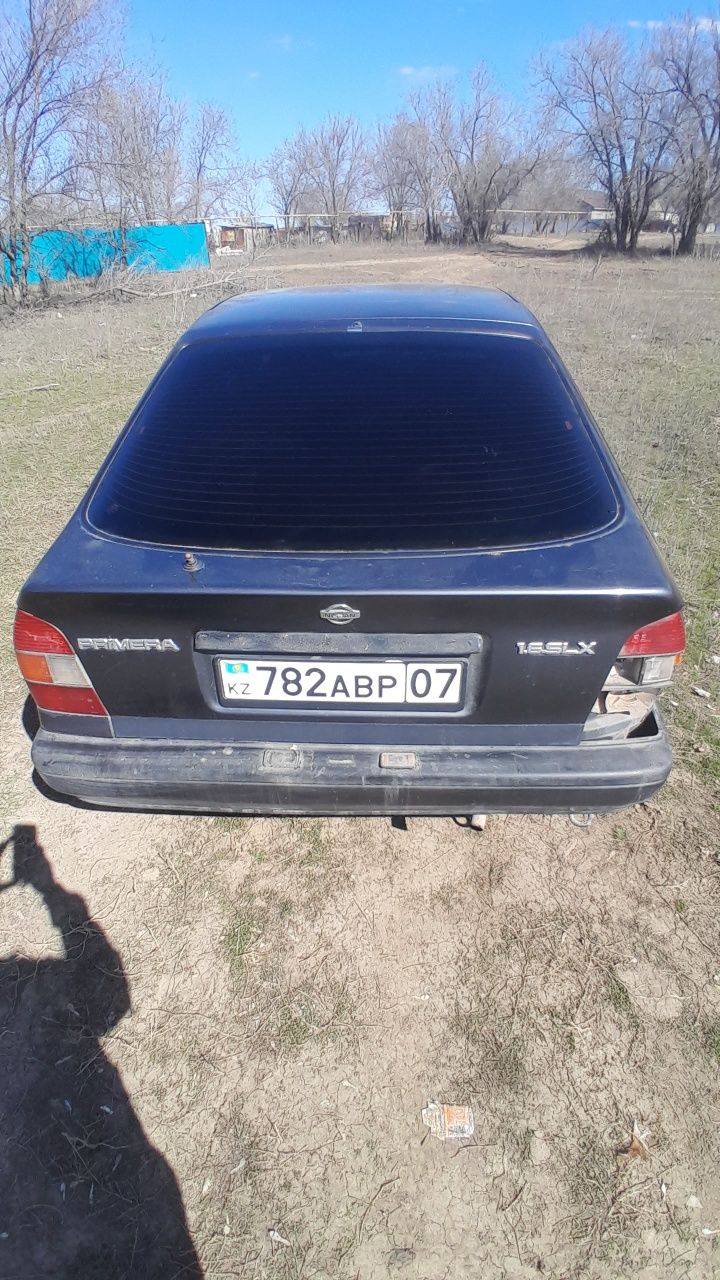 Nissan primera p10