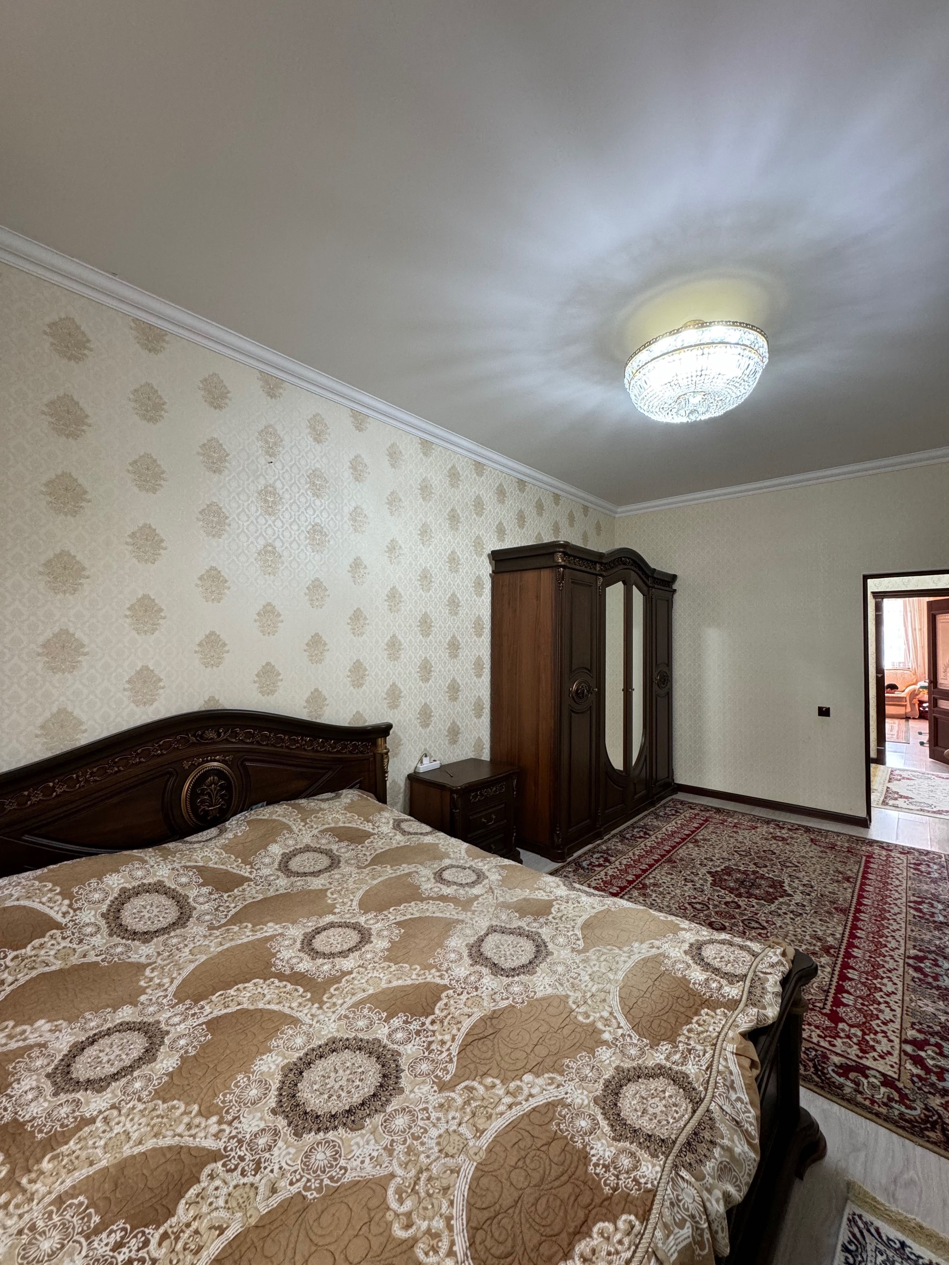 Продам 5-ти комн. квартиру по пр.Санкибай батыра 253/6