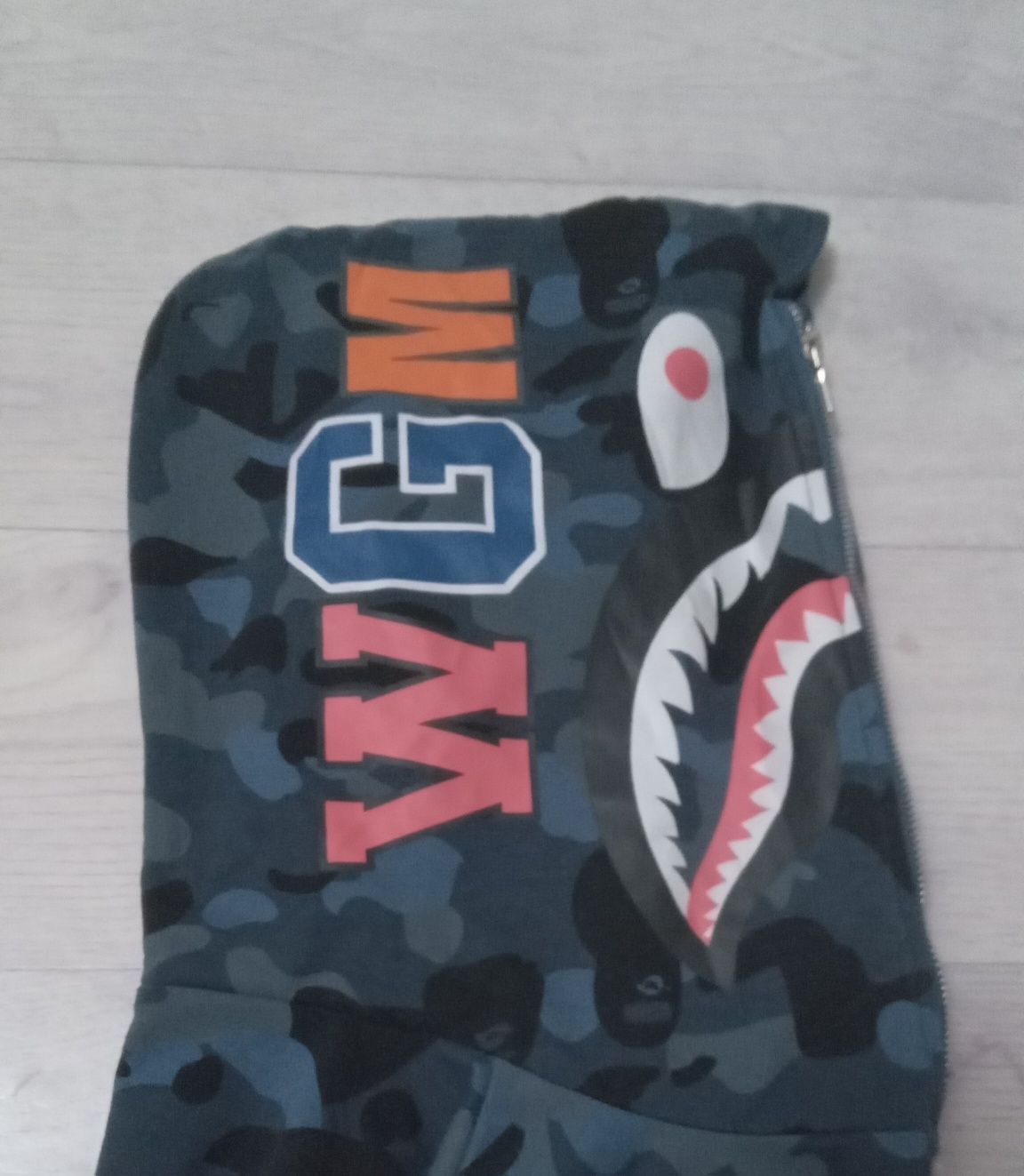 Зипка Bape Shark style б/у нормис