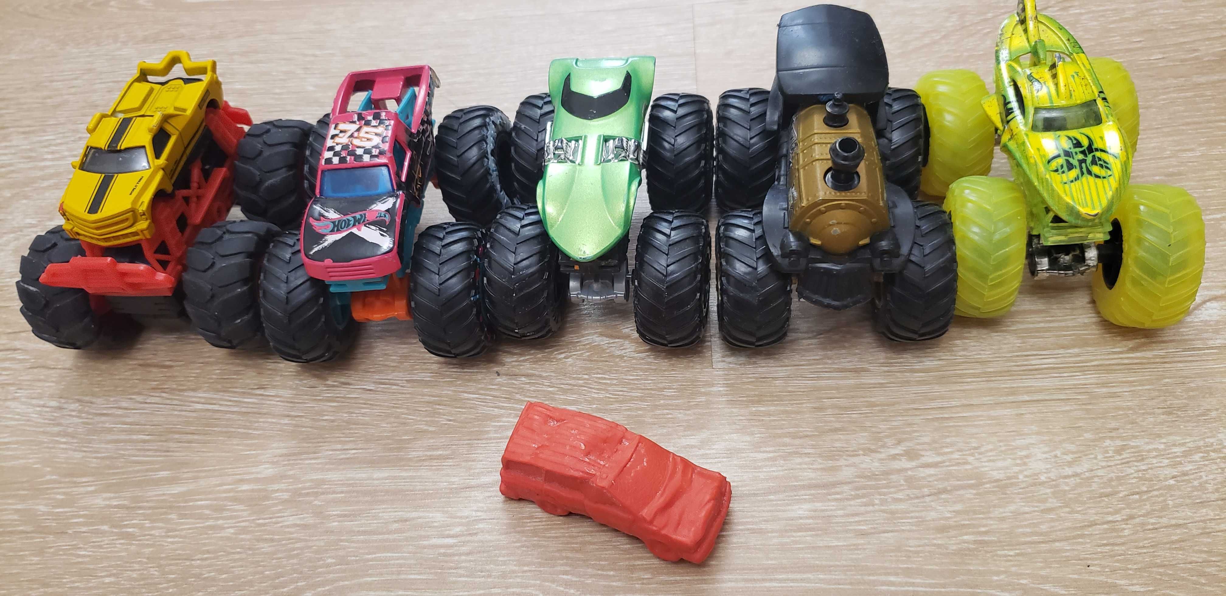 Машинки хот уилз монстр трак hot wheels monster truck