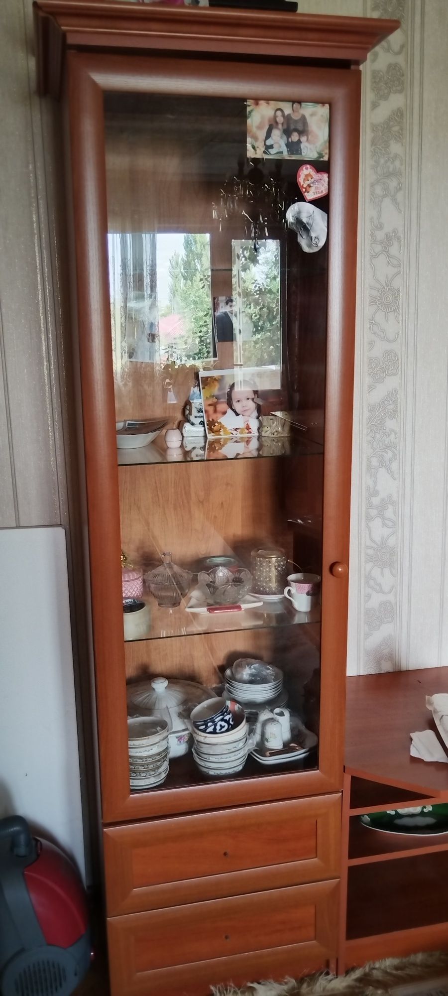 Горка для гостиной