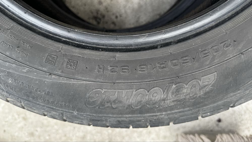 Автошины б/у размер 205/60/16. Летние