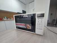 Продам микроволновую печь LG