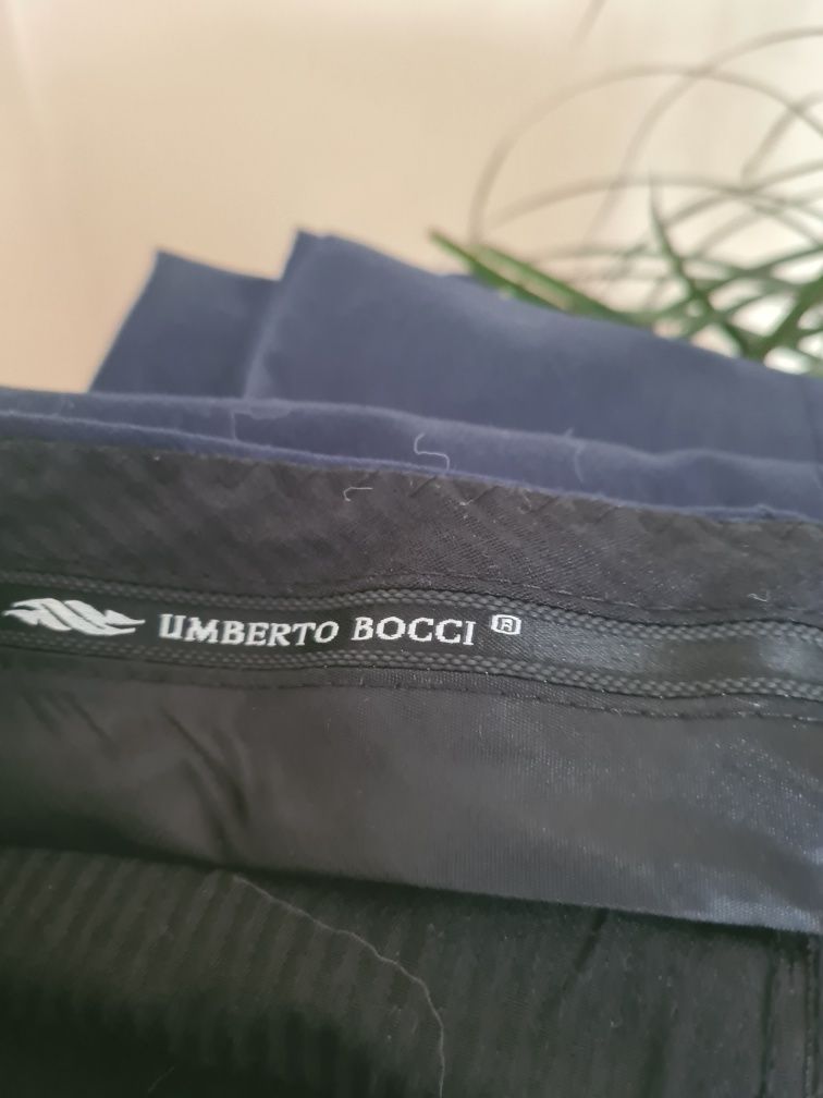 Классический костюм в отличном состоянии