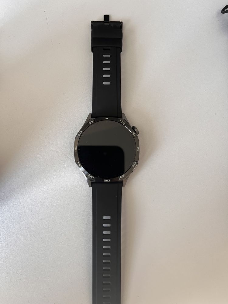 Часы Huawei Watcn GT5