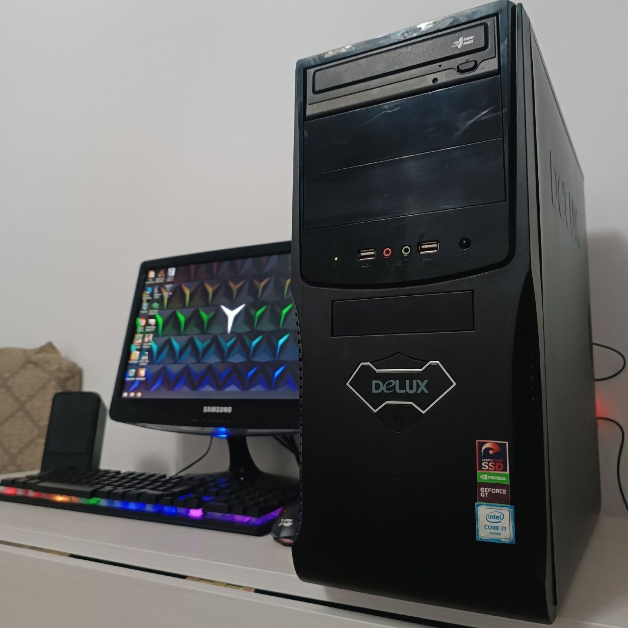 Компьютер Core i7 Кресло