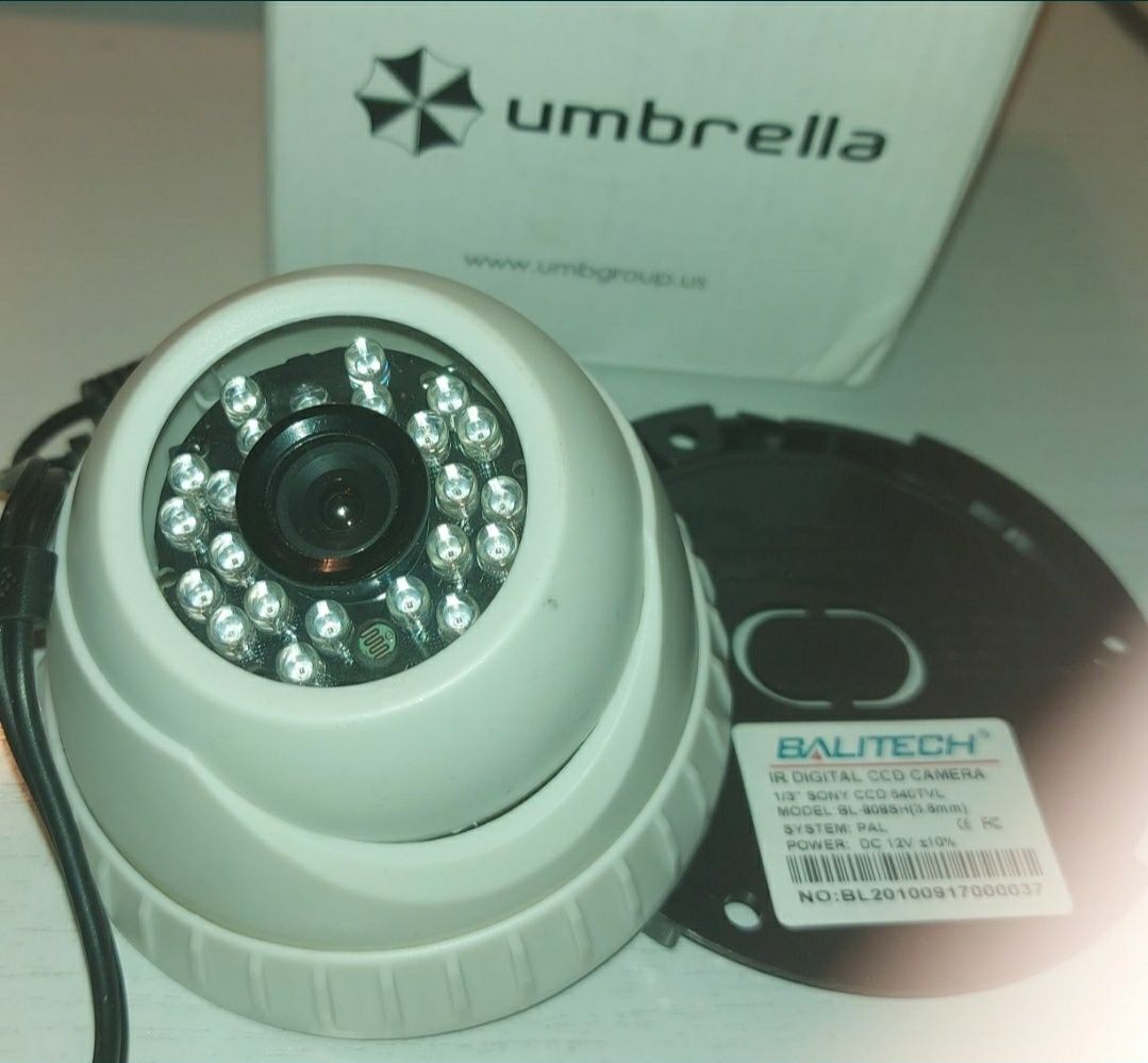 Продам купольную видеокамеру "umbrella F 105".