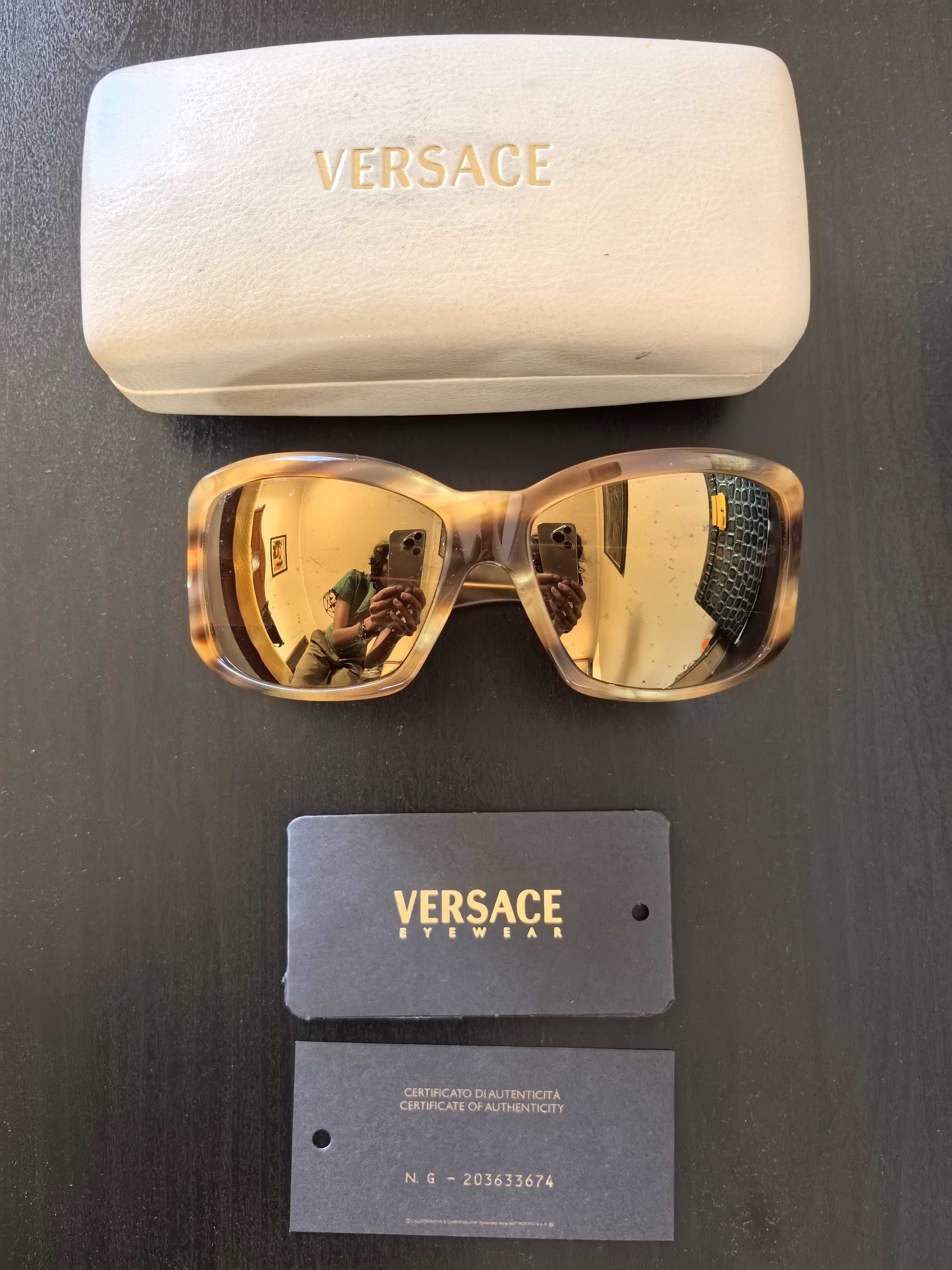 Солнечные очки Versace, оригинал, имеется сертификат подлинности