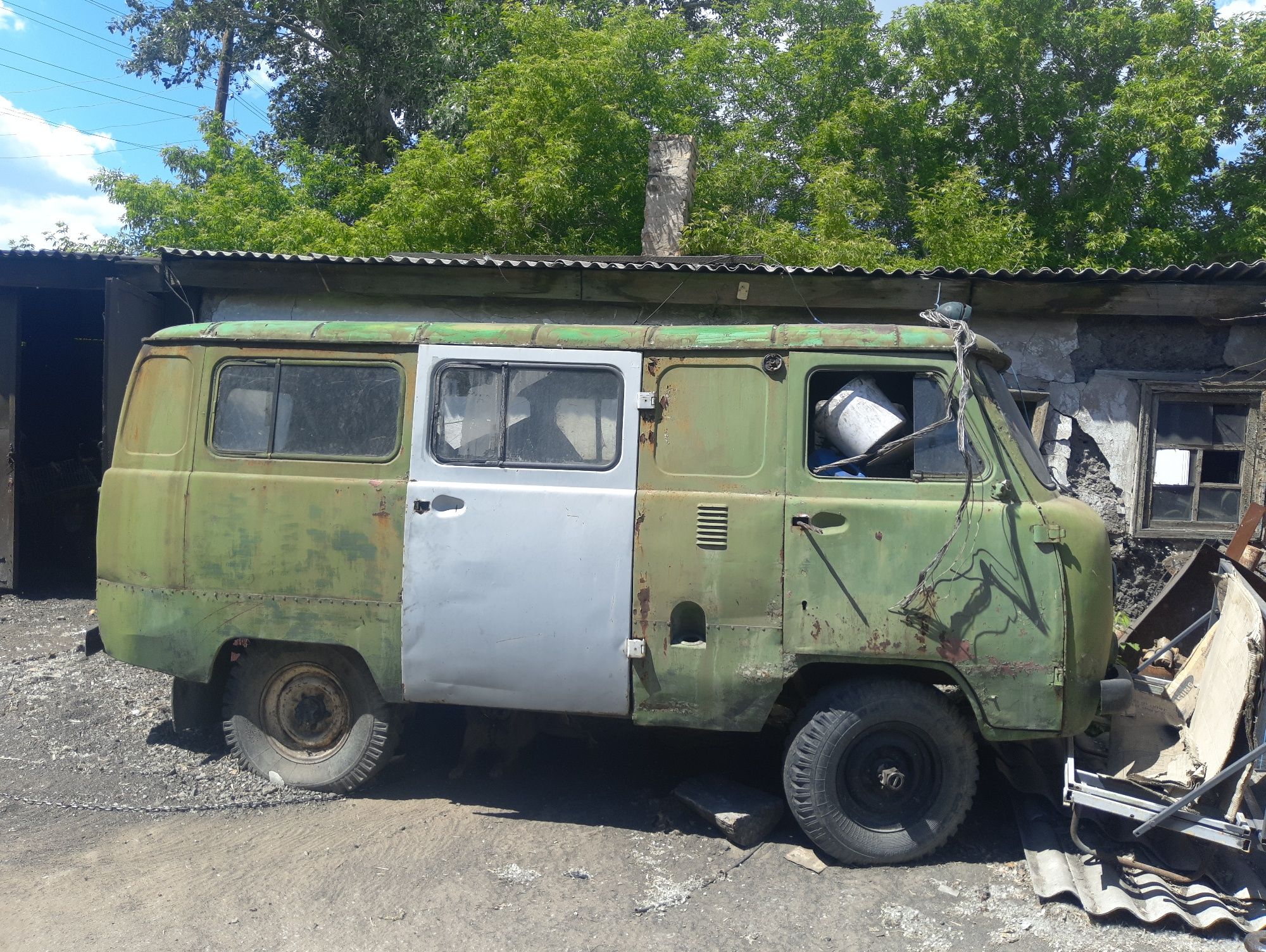 Уаз буханка 452д