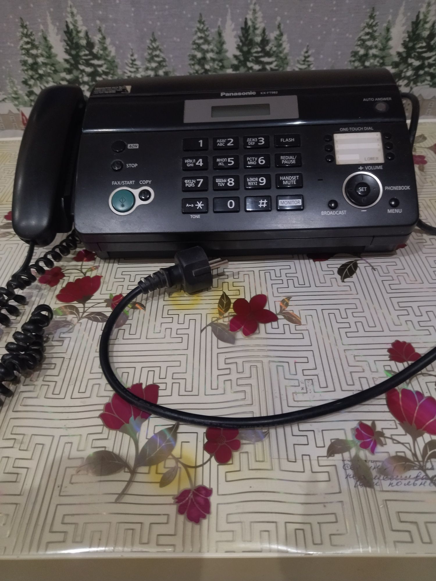Продам стационарный телефон факс Panasonic