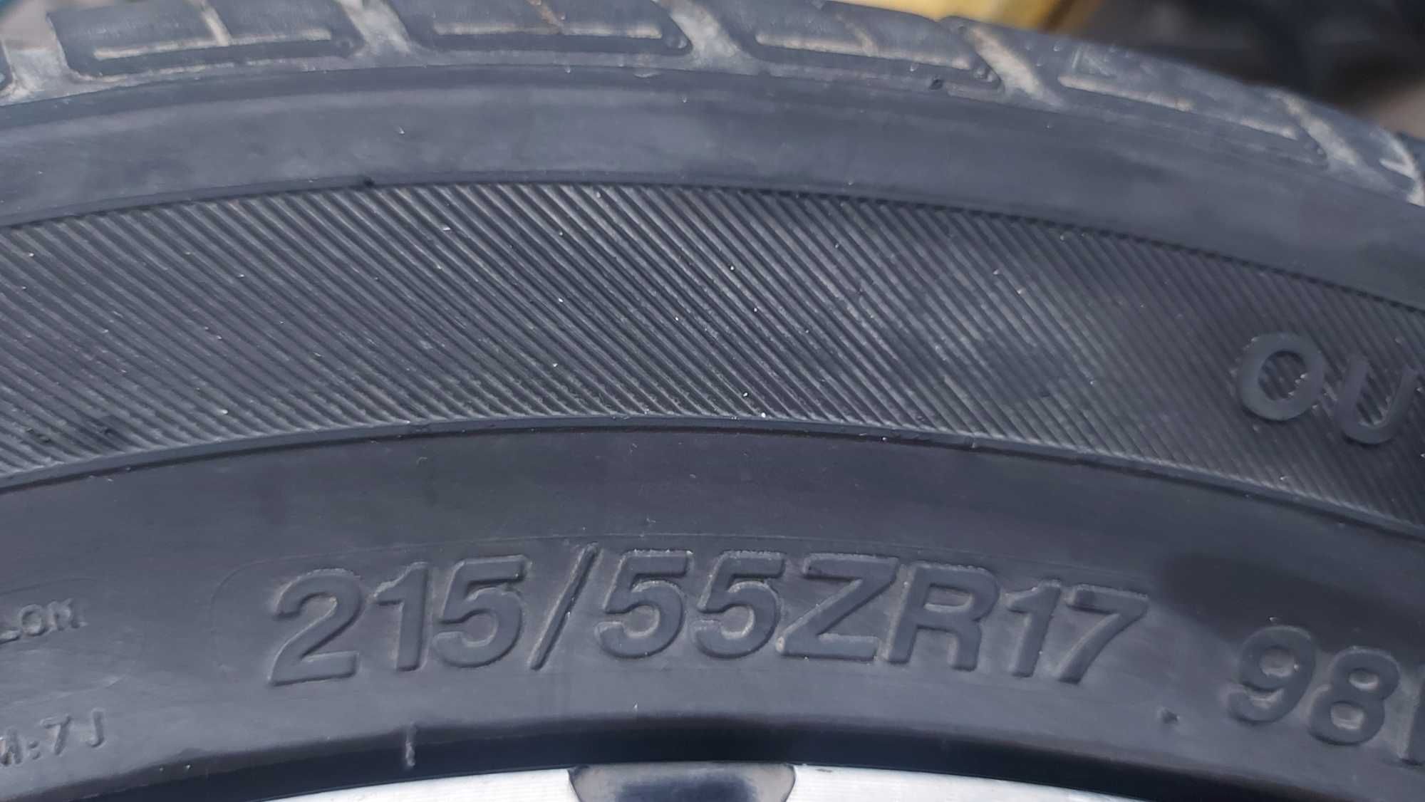 Продам комплект диски с летней отличной резиной на 17