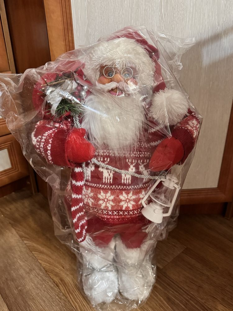 Продам Новогоднюю Фигуру под Елку