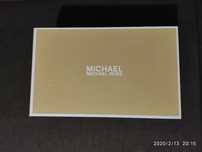 Новые кроссовки кожаные от знаменитого и модного бренда MICHAEL KORS