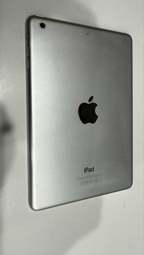 Продам Apple ipad mini 1 (Эпл Айпад мини 1) 16 Gb
