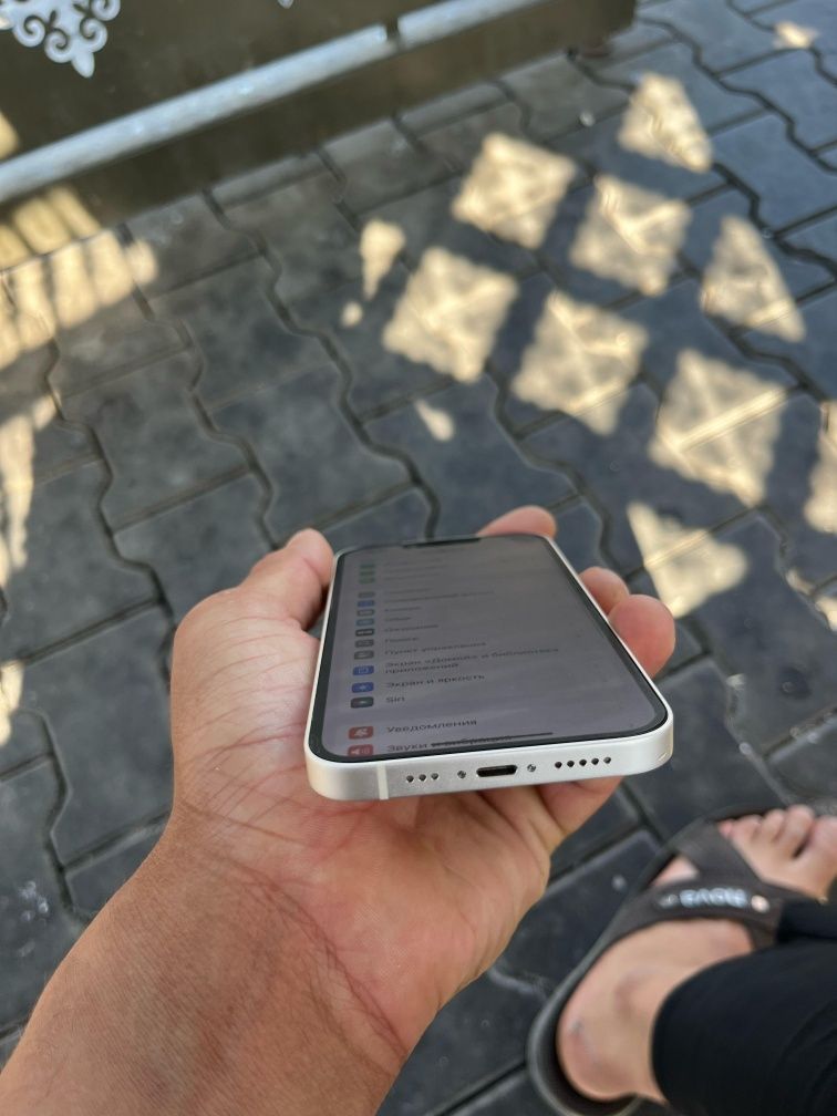 IPhone 14 256Gb. Свежий