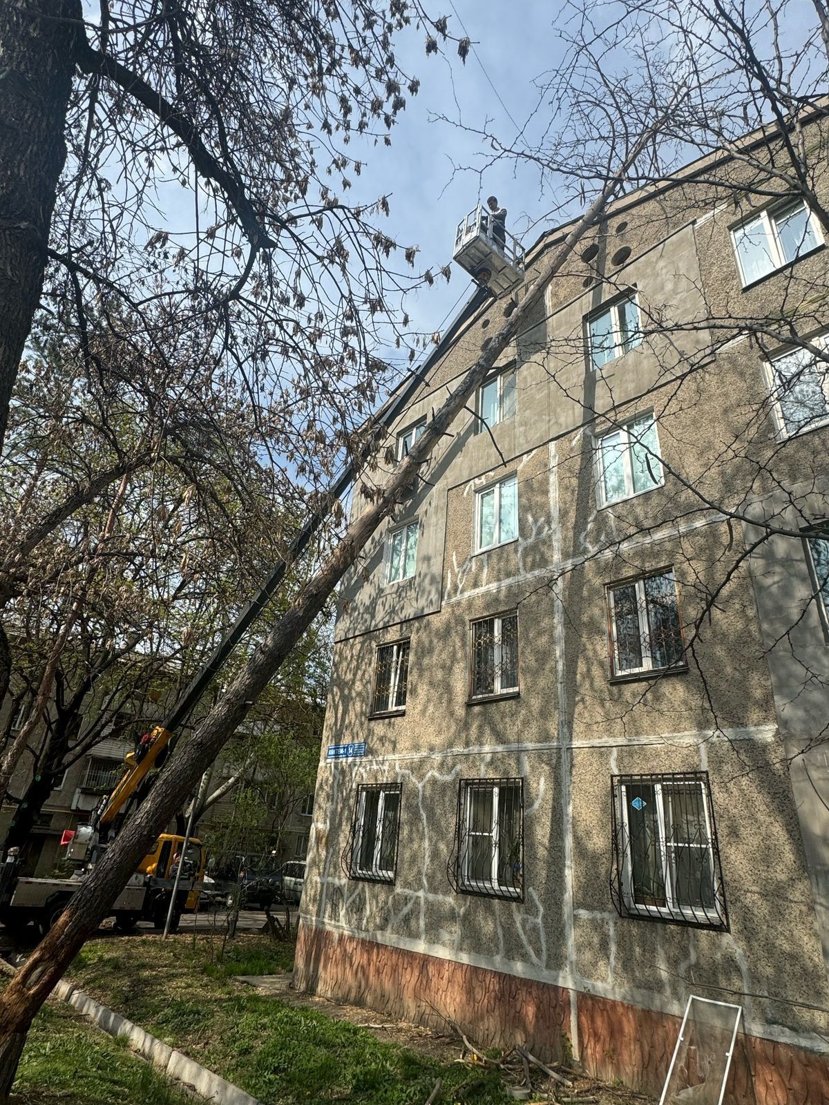 Автовышка 27 метр