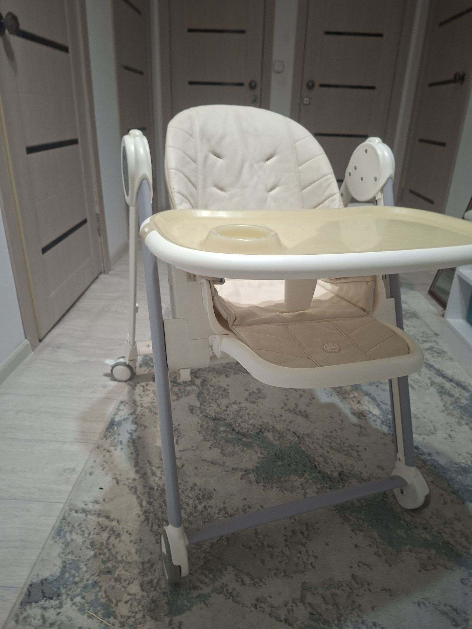 Продам, детский стул для кормления STYLE FOR NEW LIFE