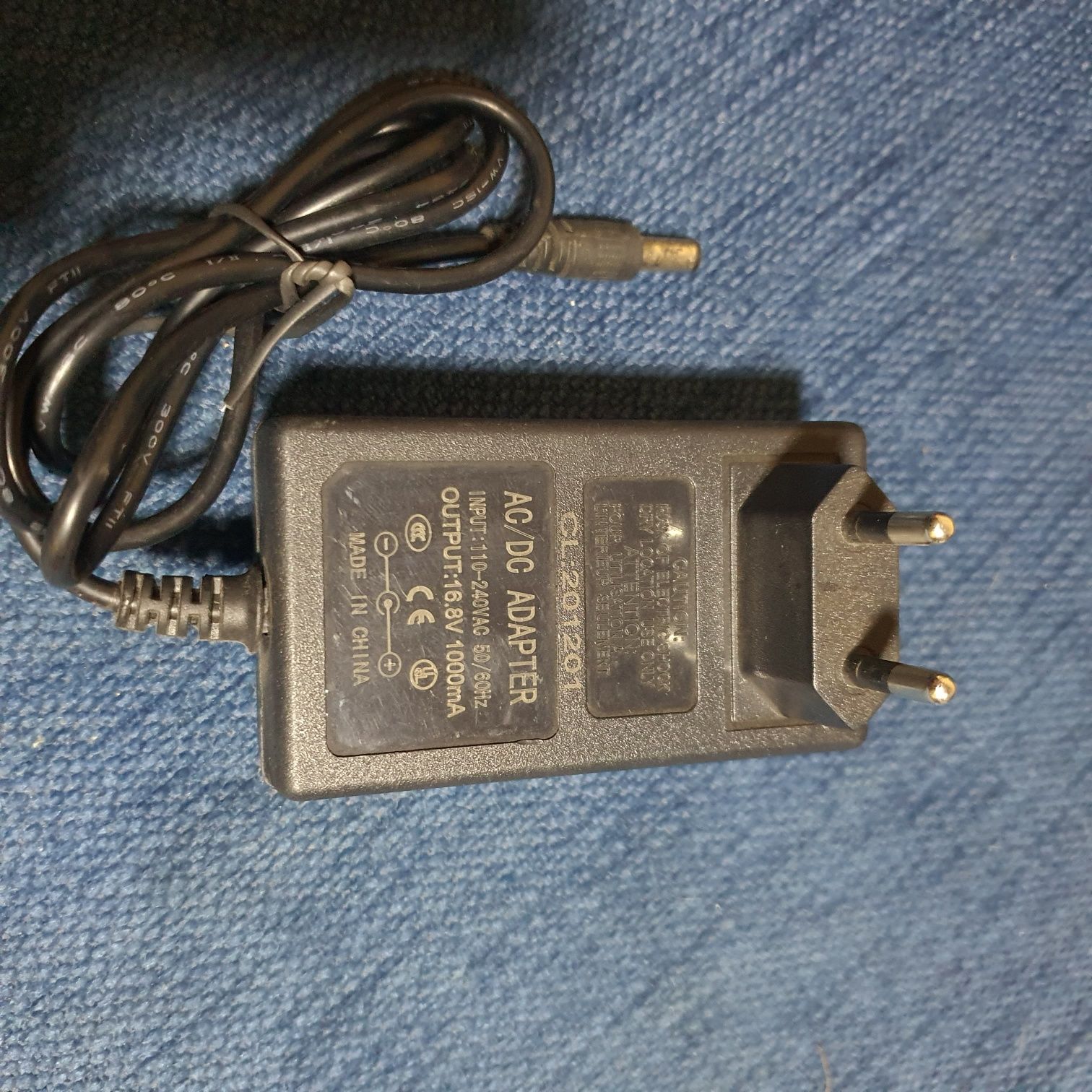 Шуруповерт дрель 18v