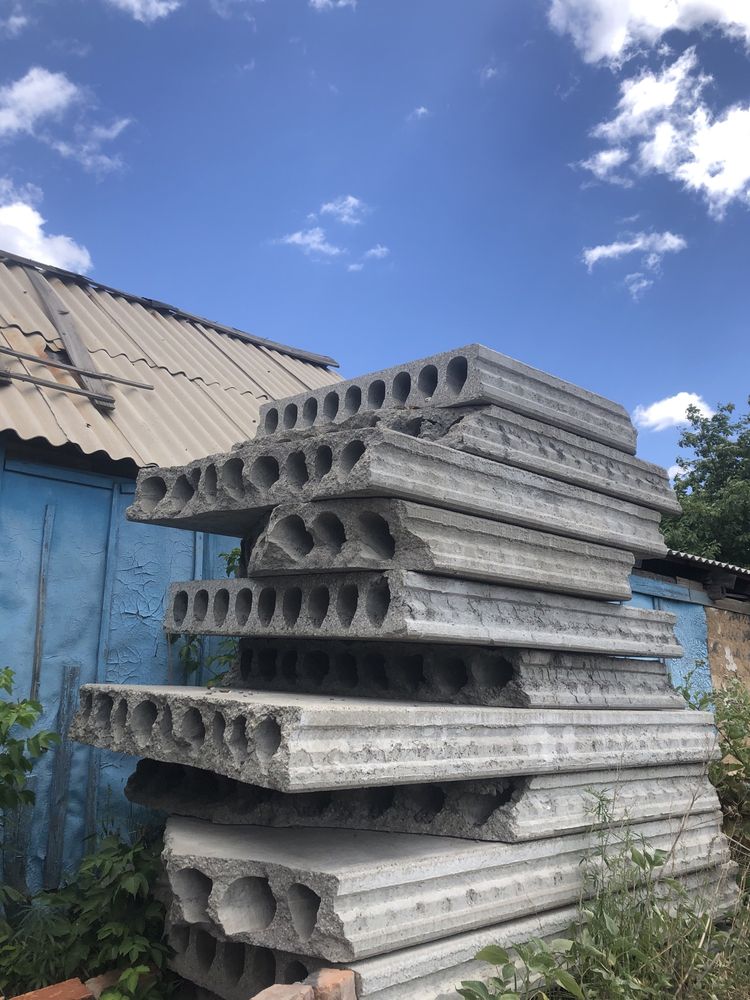 Продам куски плит