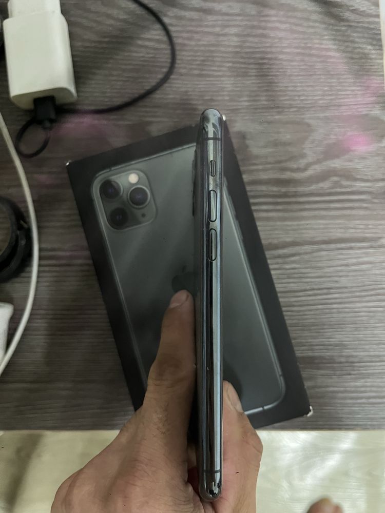 iPhone 11 pro………