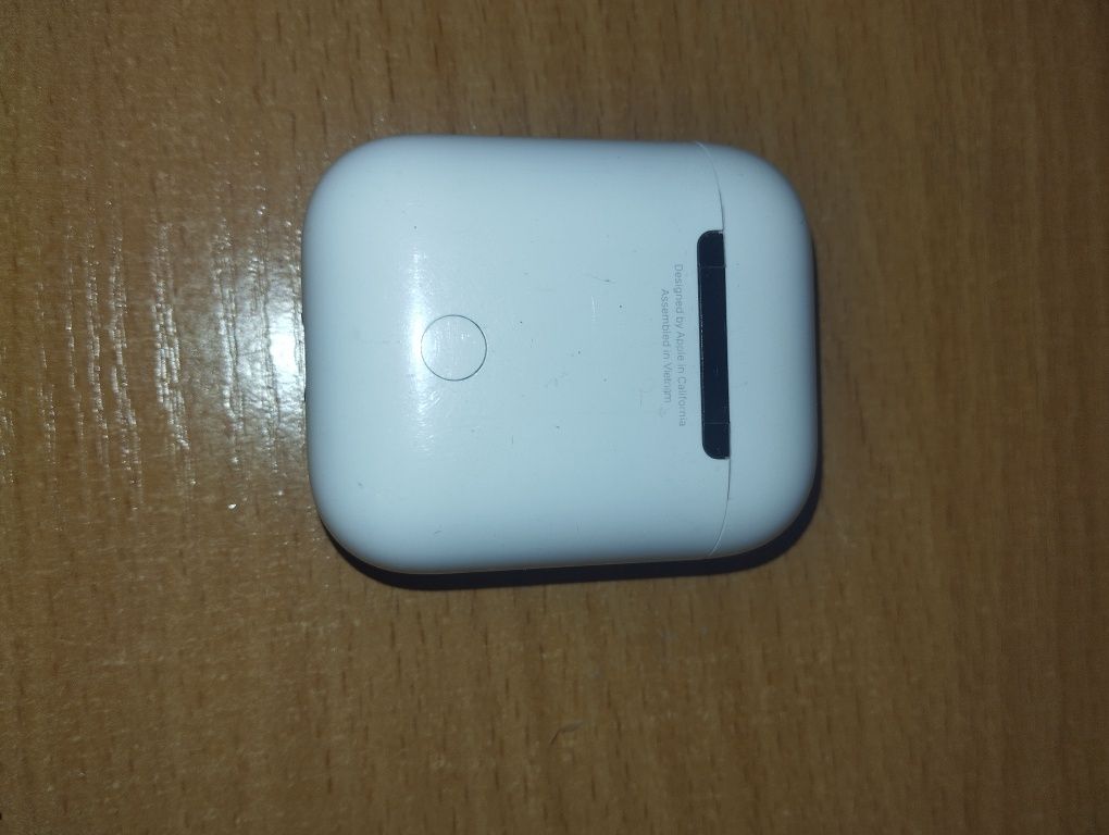 Air pods 1 в хорошем состоянии