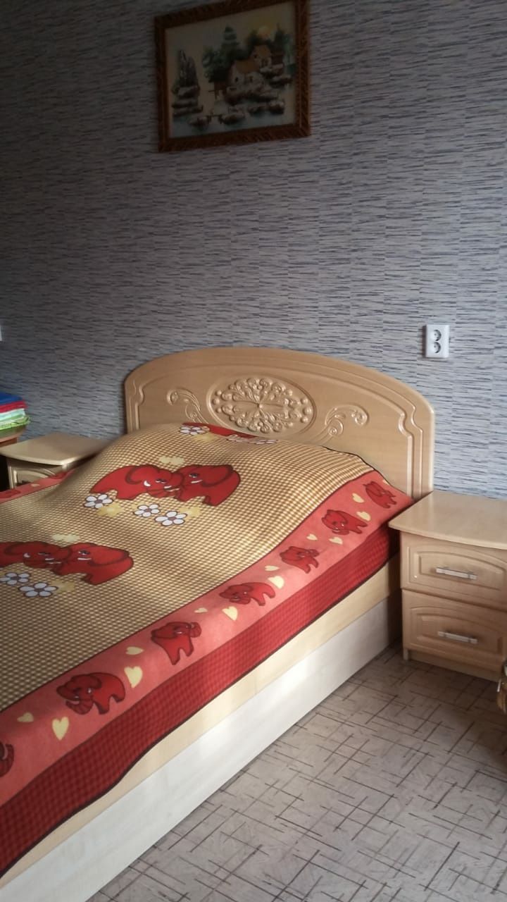 Сдам 1,5-ку.посуточно.