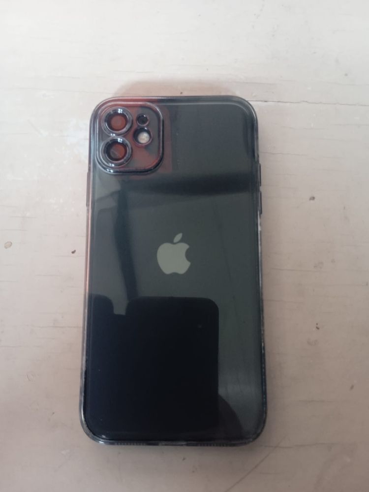 Продам iPhone 11