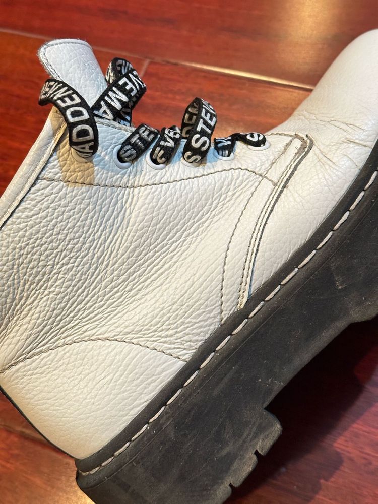 Продам демисезонную обувь от Steve Madden