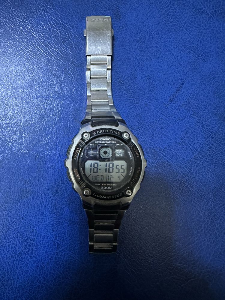 Наручные мужские часы Casio и Таg Heuer
