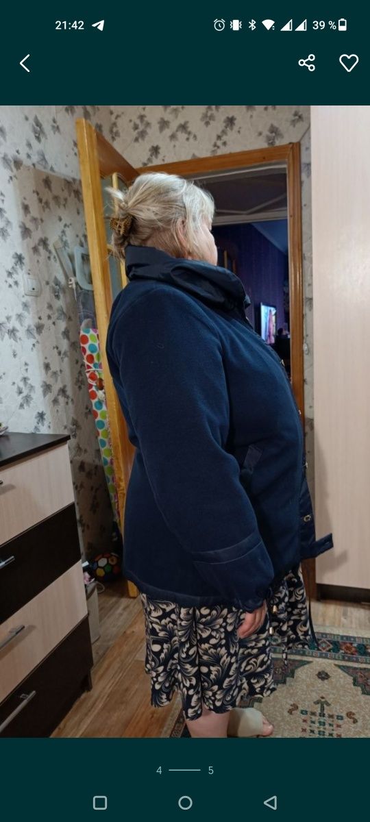 Куртка в хорошем состоянии большого размера