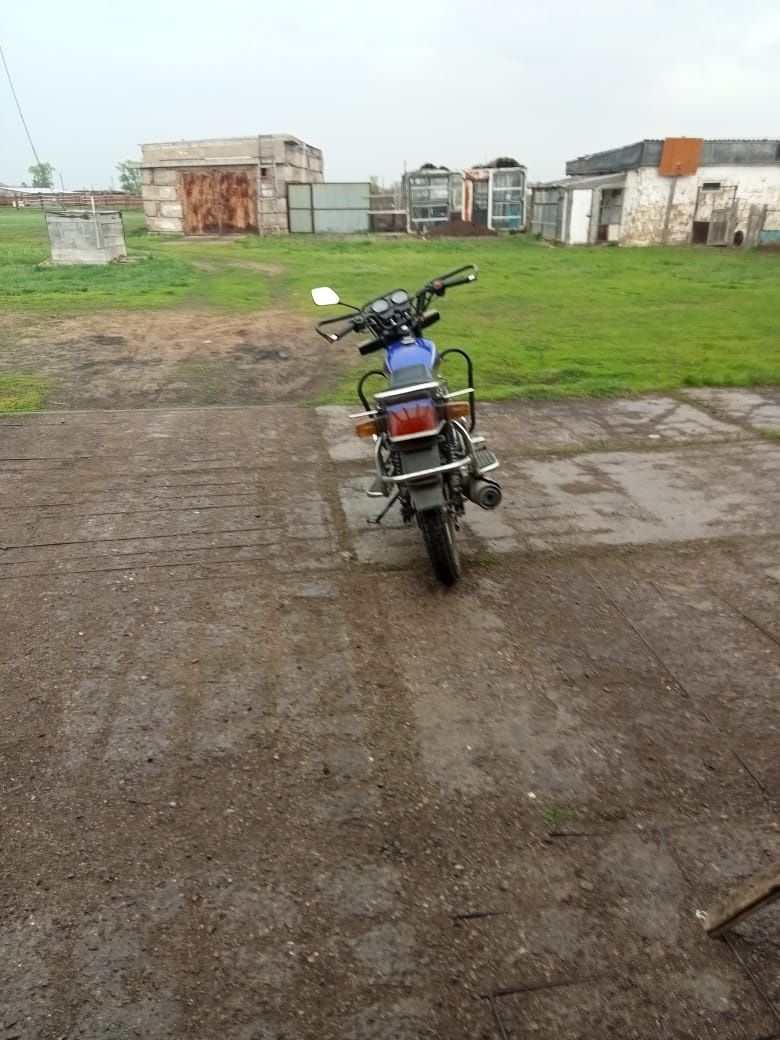 Мотоцикл 150 кубов в отл.состояний
