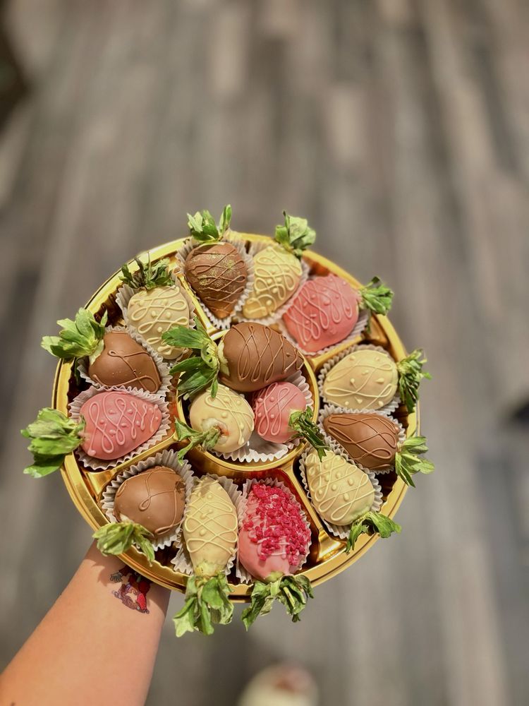 клубника в шоколаде