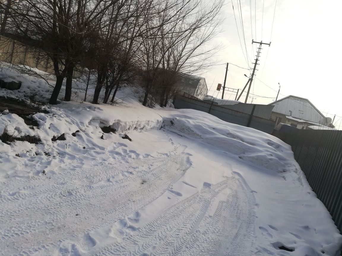 Продам дом с центральным отоплением.