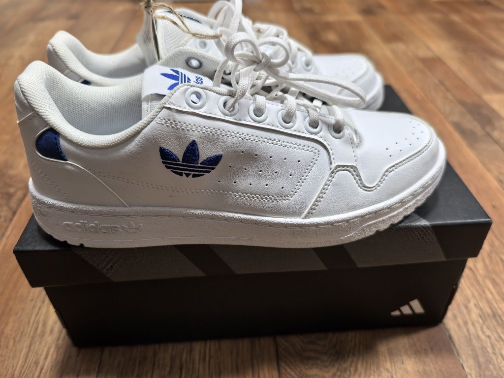 Кроссовки Adidas Originals