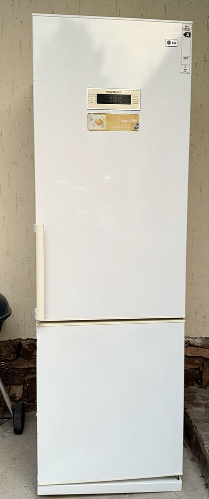 Холодильник LG б/у