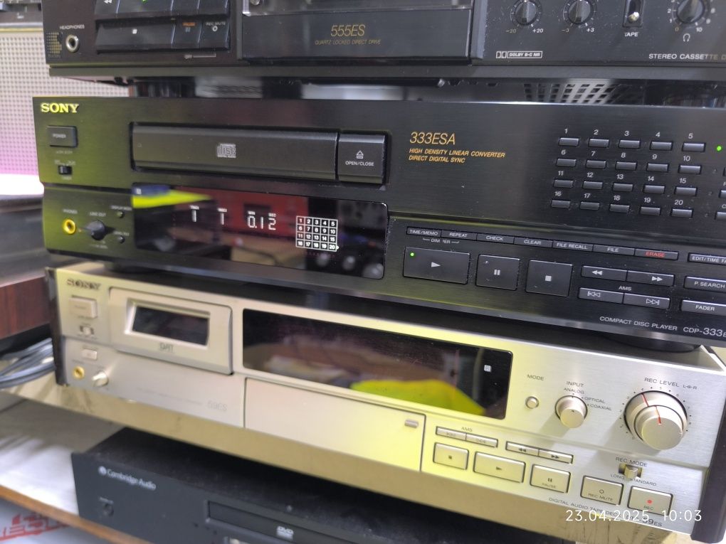 SONY333 CD проигрыватель компакт дисков ,Япония в Алматы