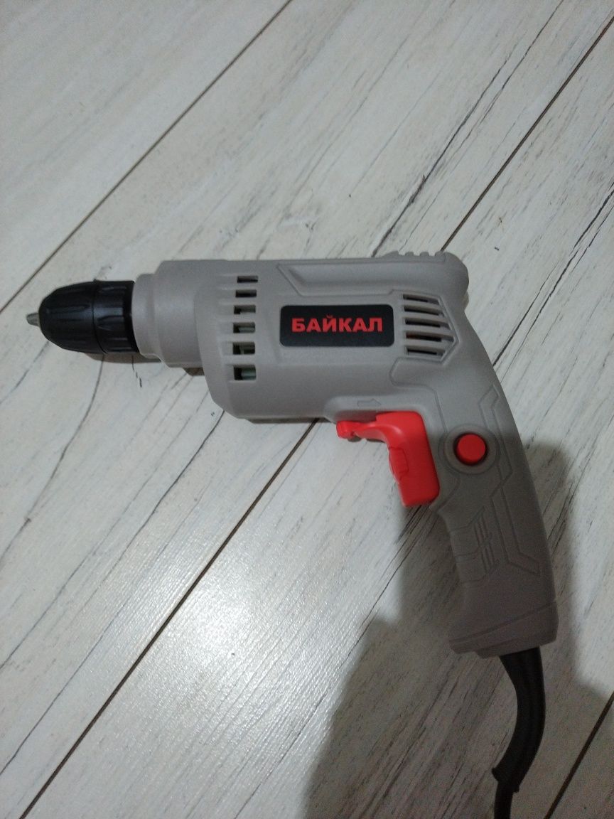 Продам перфоратор